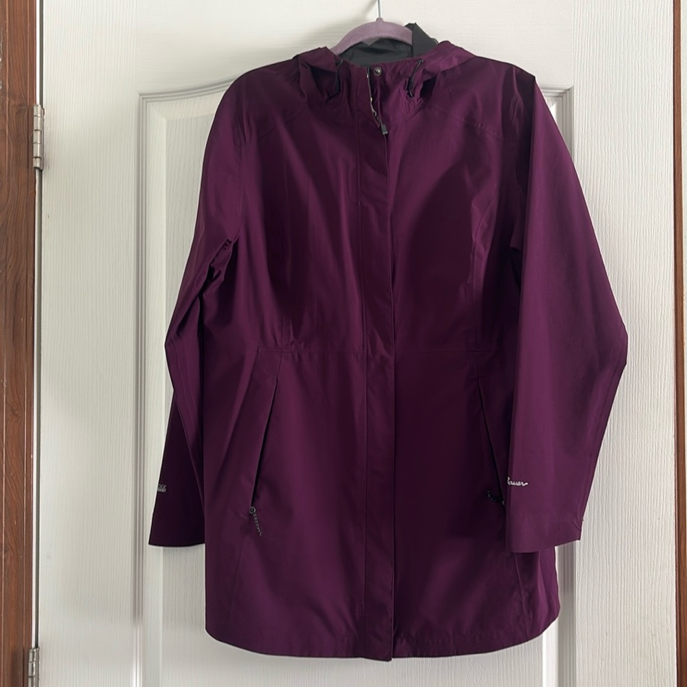 Eddie Bauer waterproof rain jacket size L in EUC